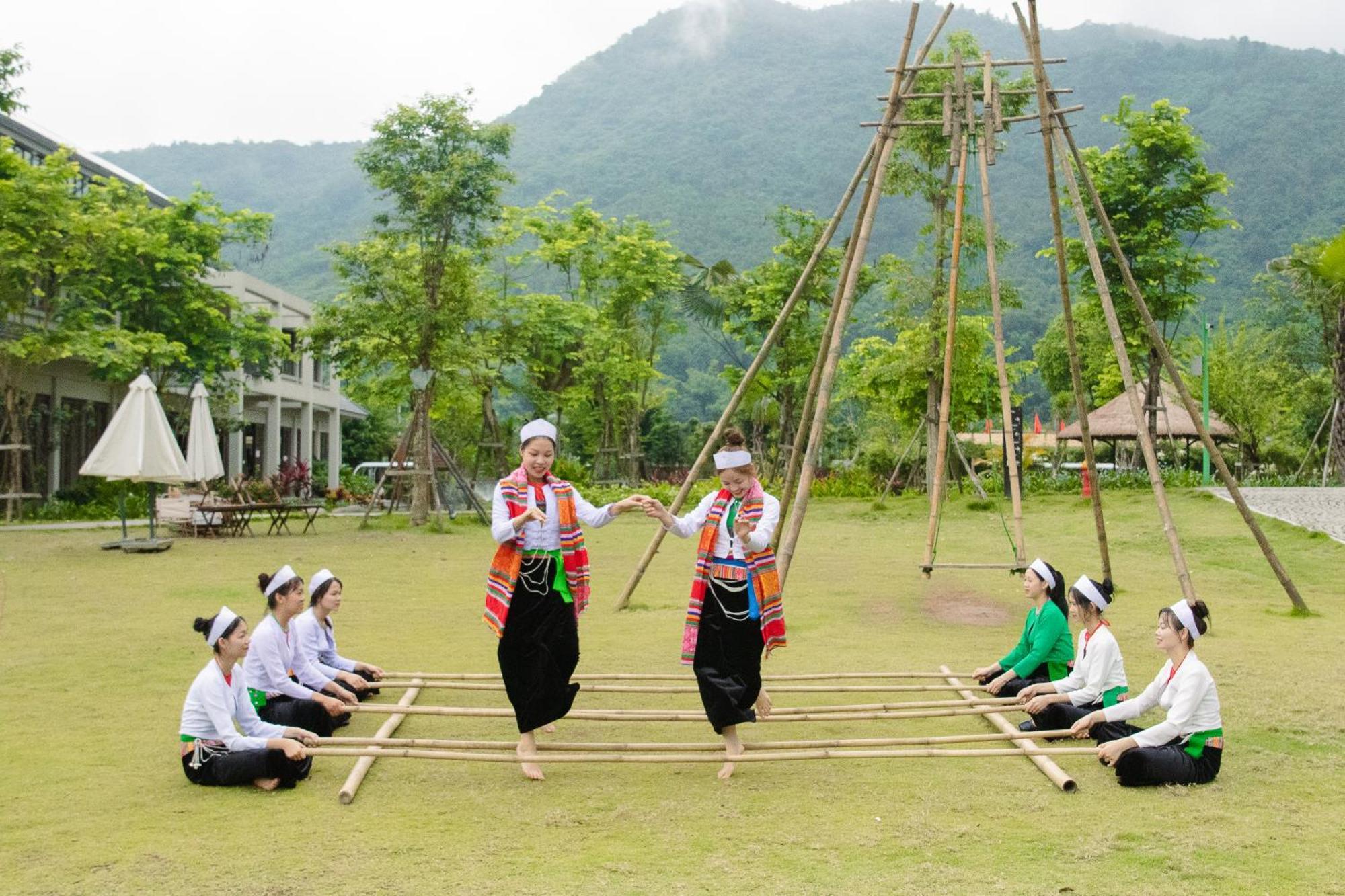 Mandala Retreats Kim Boi Hotel Hoa Binh ภายนอก รูปภาพ